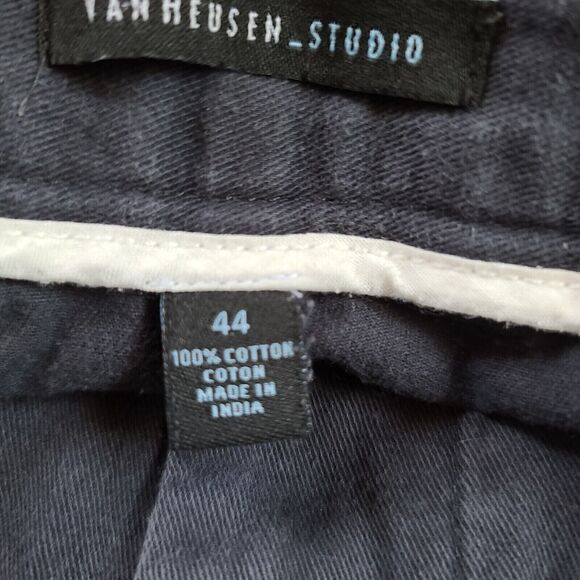 Van Heusen Mens Shorts Blue Size 44 100% Cotton Button Zip Close Pockets - Picture 7 of 11